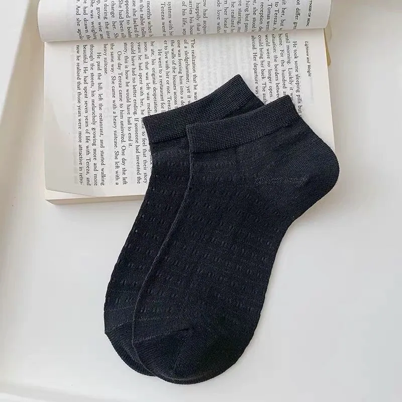 Airy Bamboo Ankle Socks Made of Eco Fiber