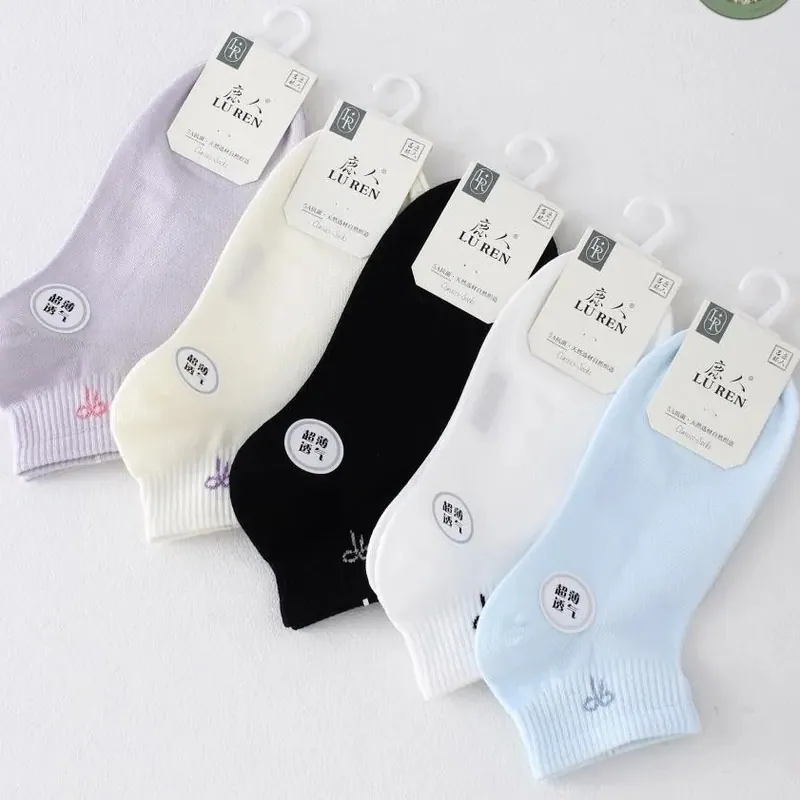 Delightful Quirky Stocking Stuffers for Holiday Cheer