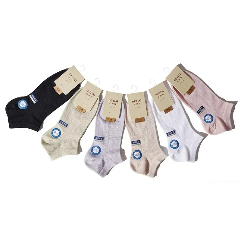 Embroidered Tennis Athletic Boat Socks Women Ankle Socks