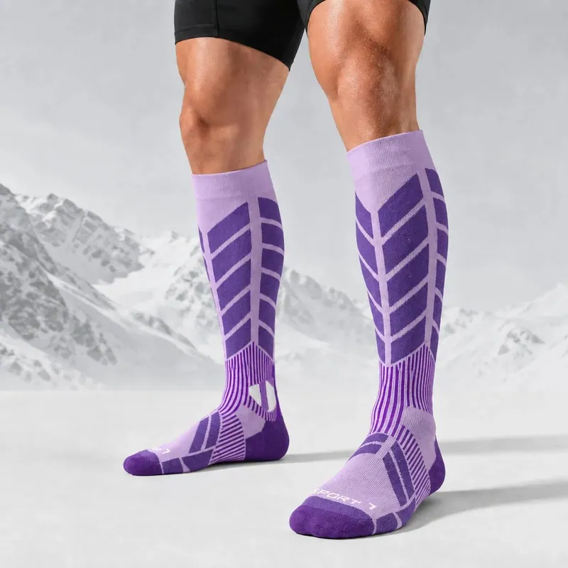 Ergonomic Left Right Compression Knee Socks for Running Skiing Training Multi Color Custom Logo