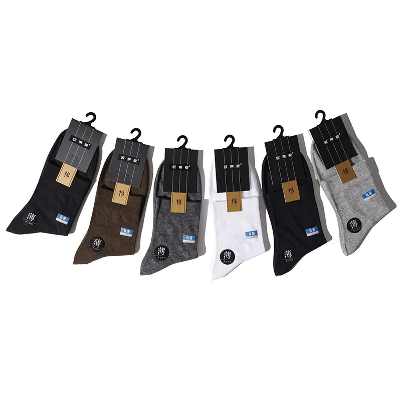 Fashion Bestseller Men Women Socks Plain Colors Design Crew Sport Socks for All Seasons