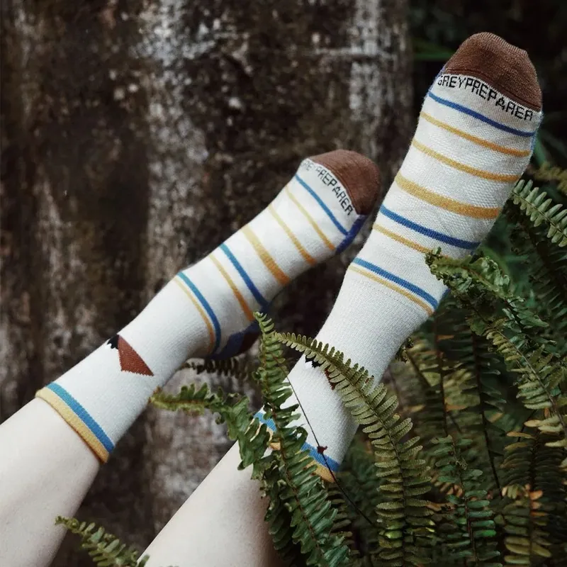 Outdoor Hiking Merino Wool Socks Shock Absorbing Breathable Multi-Color Custom Socks